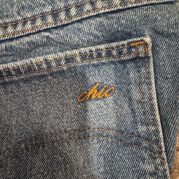 Vintage Chic Mom Jeans 22W 100% Cotton High Rise Light Wash 90s Denim Plus Size - Picture 3 of 3